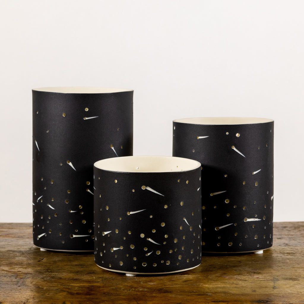 Modern cylindrical vases with minimalist design